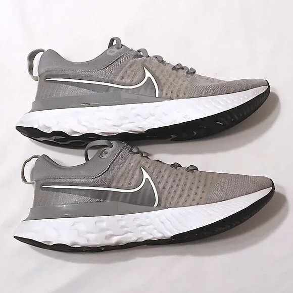 Nike React Infinity Run Flyknit Running Shoes – Gray & White - Size 8.5 - Picture 3 of 8